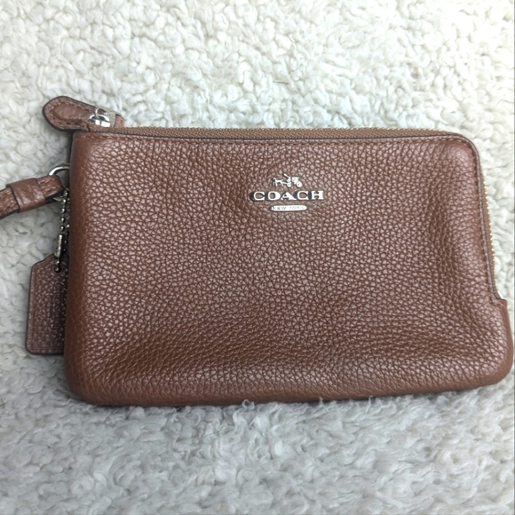 Coach Handbags - COACH Small Wristlet Brown Leather 2 Zipped Pockets Like New Condition